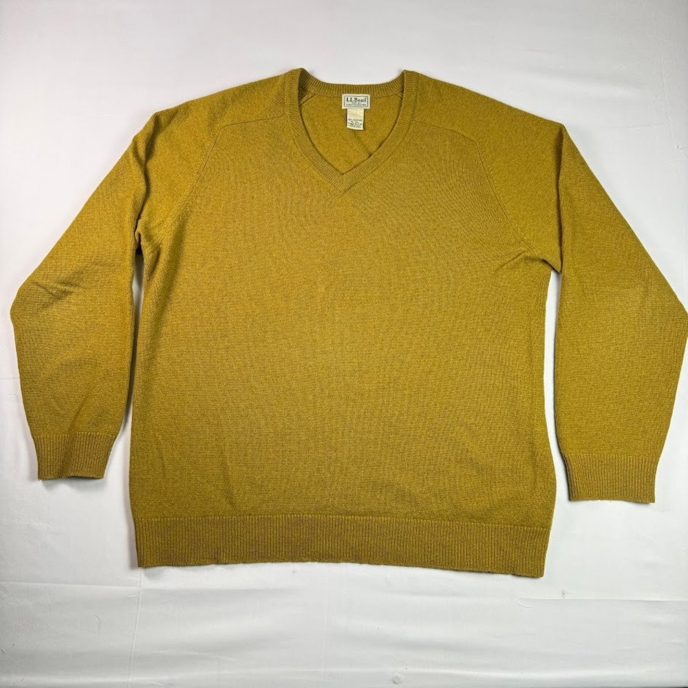 LL Bean Mens XL Tall Mustard Yellow 100% Lambswool V-Neck Sweater 264790 Y2K